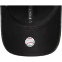 cappellino-nero-con-visiera-curva-regolabile-da-donna-con-logo-nero-9twenty-worn-pu-dei-new-york-yankees-mlb-di-new-era