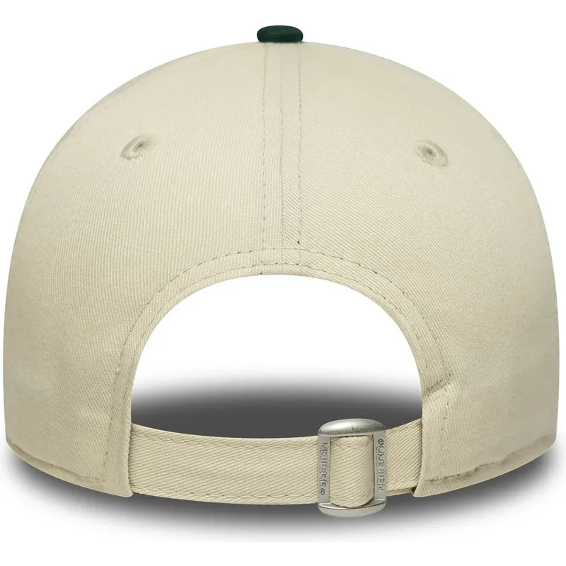 gorra-curva-beige-y-verde-ajustable-para-nino-9twenty-mascot-de-new-era