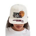beige-snapback-cap-mit-flachem-schirm-und-respect-the-game-slogan-von-and1