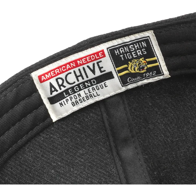 czarna-zakrzywiona-czapka-regulowana-hanshin-tigers-archive-legend-od-american-needle