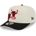 bezowo-czarna-zakrzywiona-czapka-snapback-9fifty-a-frame-precurved-hardwood-classics-chicago-bulls-nba-new-era