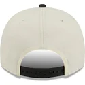 cappellino-curvo-beige-e-nero-snapback-9fifty-a-frame-precurved-hardwood-classics-di-chicago-bulls-nba-di-new-era