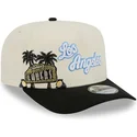 casquette-courbee-beige-et-noire-snapback-9fifty-a-frame-precurved-hardwood-classics-los-angeles-lakers-nba-new-era
