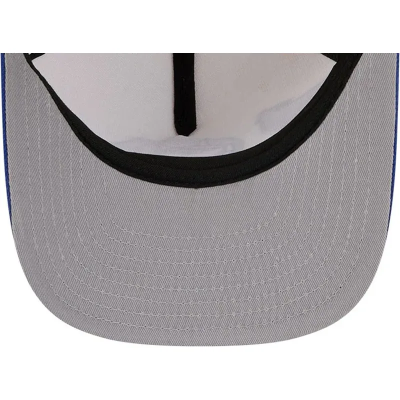 beige-og-bla-snapback-kasket-med-bojning-9fifty-a-frame-precurved-hardwood-classics-fra-minnesota-timberwolves-nba-fra-new-era