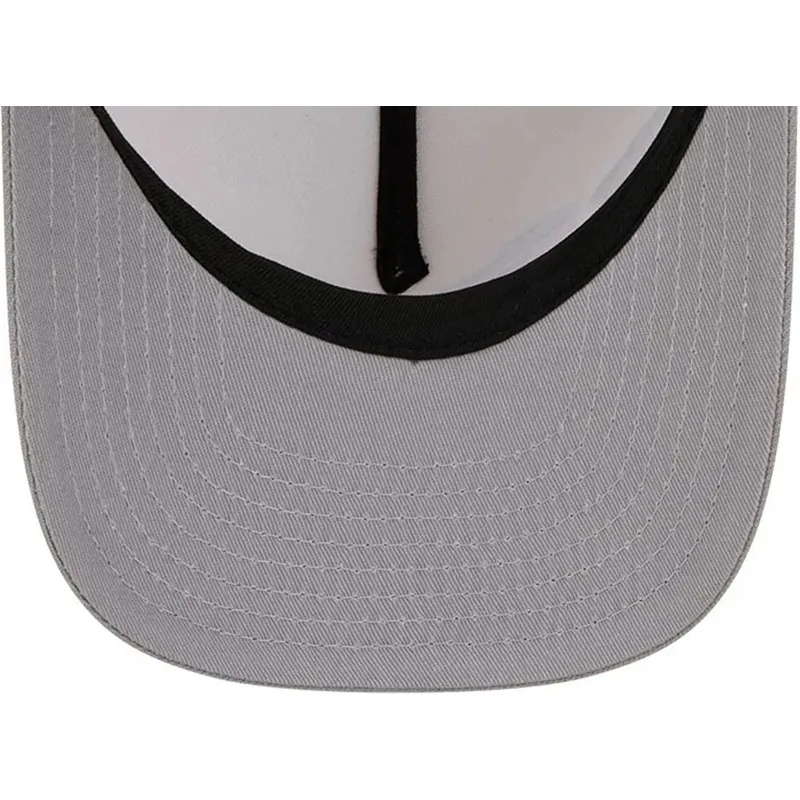 beige-och-gra-snapbackkeps-9fifty-a-frame-precurved-hardwood-classics-fran-san-antonio-spurs-nba-av-new-era