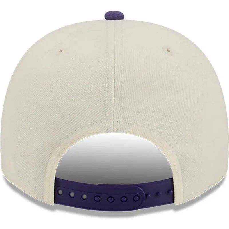 gorra-curva-beige-y-violeta-snapback-9fifty-a-frame-precurved-hardwood-classics-de-utah-jazz-nba-de-new-era