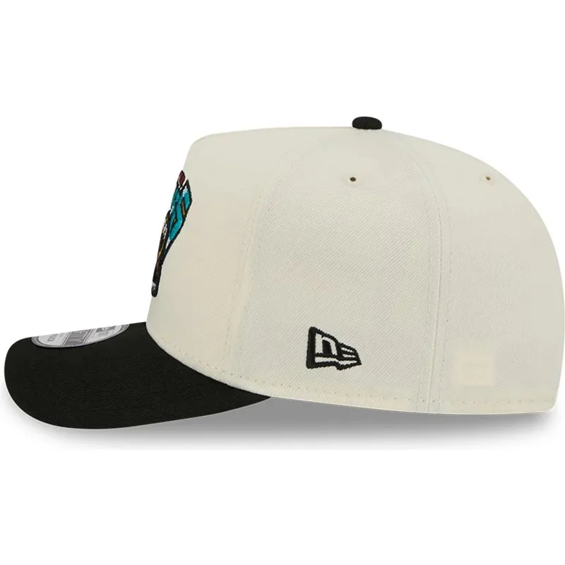 gorra-curva-beige-och-svart-snapback-9fifty-a-frame-precurved-hardwood-classics-vancouver-grizzlies-nba-fran-new-era