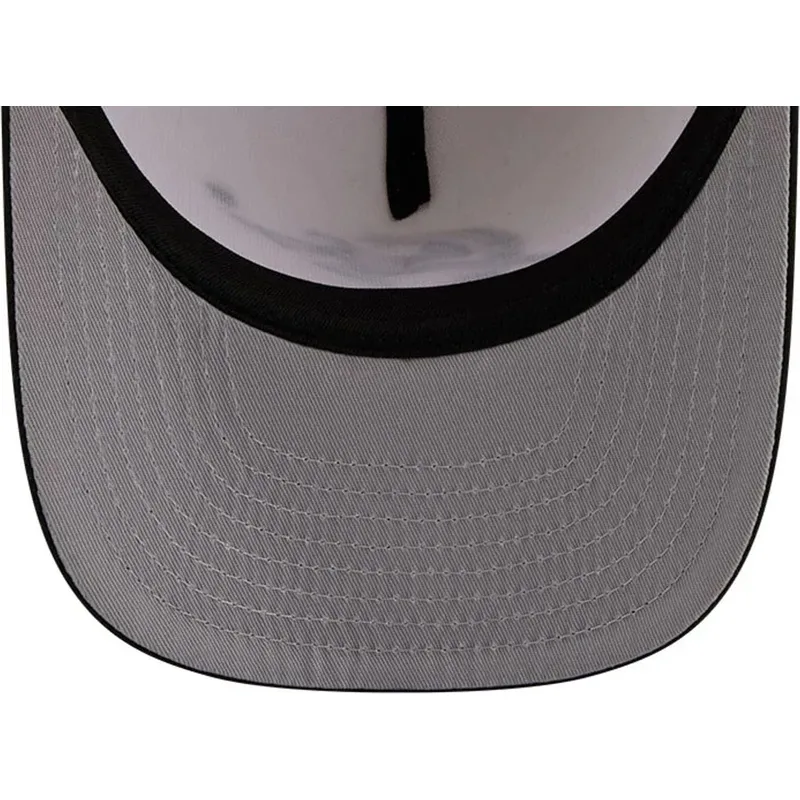 gorra-curva-beige-y-negra-snapback-9fifty-a-frame-precurved-hardwood-classics-de-washington-wizards-nba-de-new-era