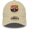 beige-justerbar-buet-kasket-fra-fc-barcelona-laliga-9twenty-cord-fra-new-era