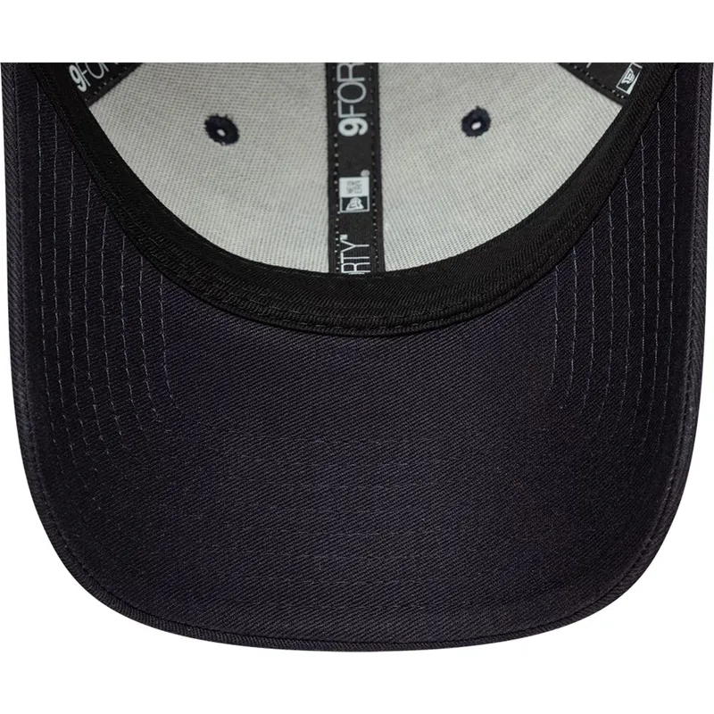 justerbar-beige-och-marinbla-kurvkeps-fc-barcelona-laliga-9forty-contrast-fran-new-era