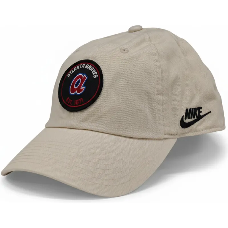 cappellino-curvo-beige-regolabile-club-unstructured-organic-cotton-di-atlanta-braves-mlb-di-nike