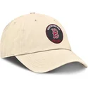 bezowa-regulowana-czapka-z-daszkiem-club-unstructured-organic-cotton-boston-red-sox-mlb-od-nike