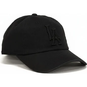 Schwarze verstellbare Kappe mit gebogenem Schirm und schwarzem Los Angeles Dodgers Ballpark-Logo von American Needle.