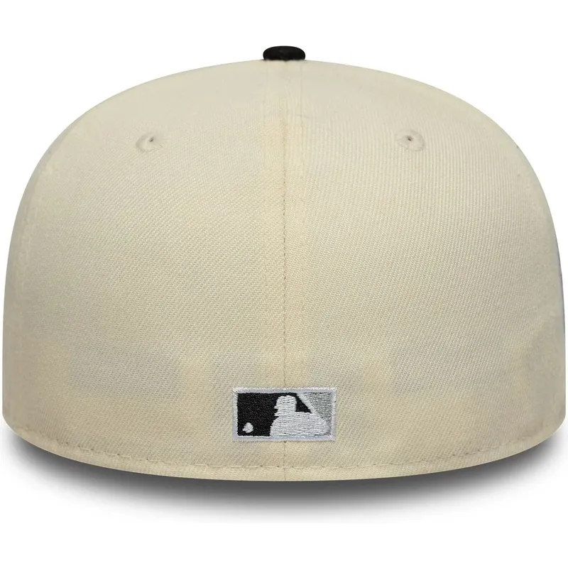 cappellino-curvo-beige-e-nero-chiuso-59fifty-low-profile-precurved-coops-dei-new-york-yankees-mlb-di-new-era