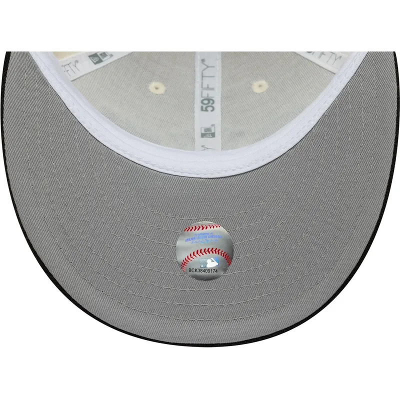 beige-och-svart-bojd-keps-justerbar-59fifty-low-profile-precurved-coops-fran-new-york-yankees-mlb-av-new-era