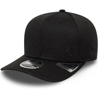Casquette courbée noire snapback 9SEVENTY Stretch Snap Mesh Flawless New York Yankees MLB New Era