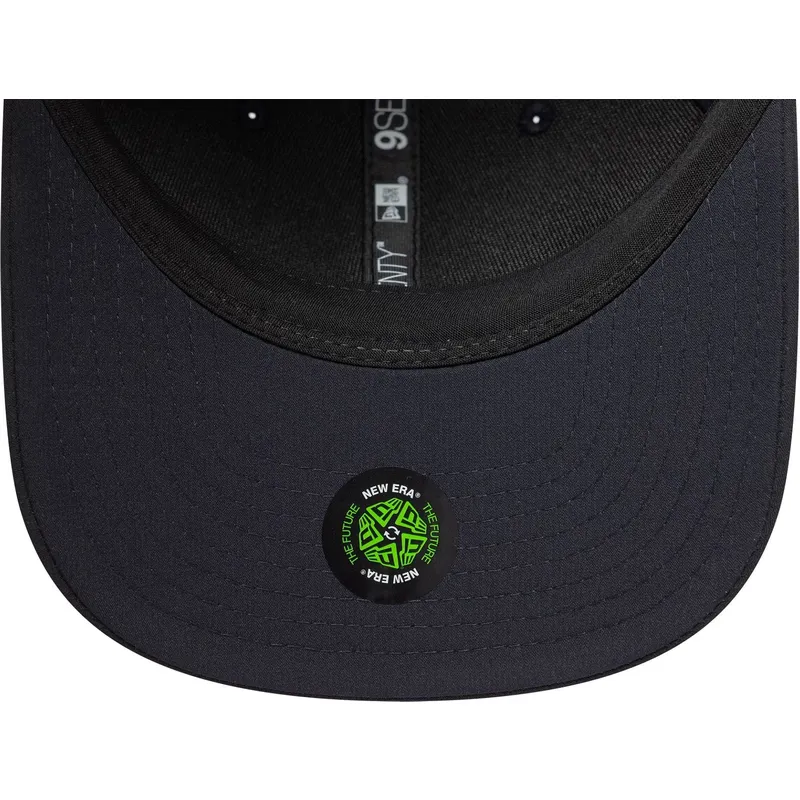 marinebla-buet-kasket-snapback-9seventy-stretch-snap-iridescent-fra-chelsea-football-club-premier-league-fra-new-era