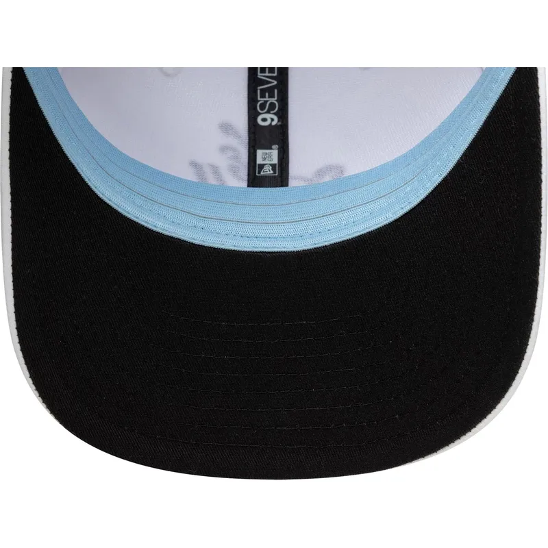 gorra-curva-blanca-snapback-9seventy-stretch-snap-technical-golf-de-new-era