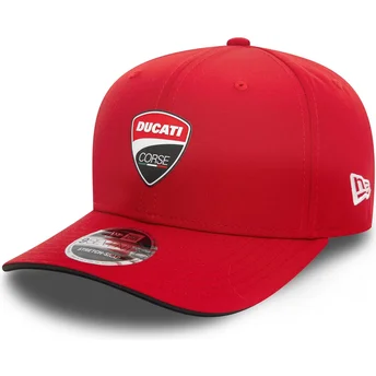 Czerwona zakrzywiona czapka snapback 9SEVENTY Stretch Snap Core Ducati Motor MotoGP New Era