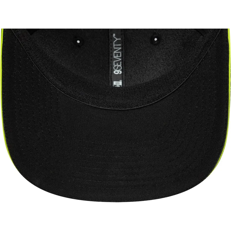 cappellino-trucker-nero-e-giallo-9seventy-stretch-snap-all-over-print-di-valentino-rossi-vr46-motogp-di-new-era