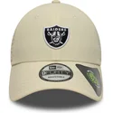 bezowa-zakrzywiona-czapka-z-regulacja-9forty-recycled-midi-las-vegas-raiders-nfl-new-era