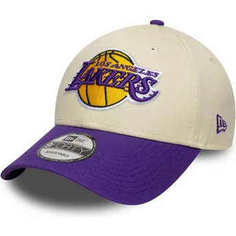 Cappellino con visiera curva beige e viola regolabile 9FORTY Colour Block dei Los Angeles Lakers NBA di New Era