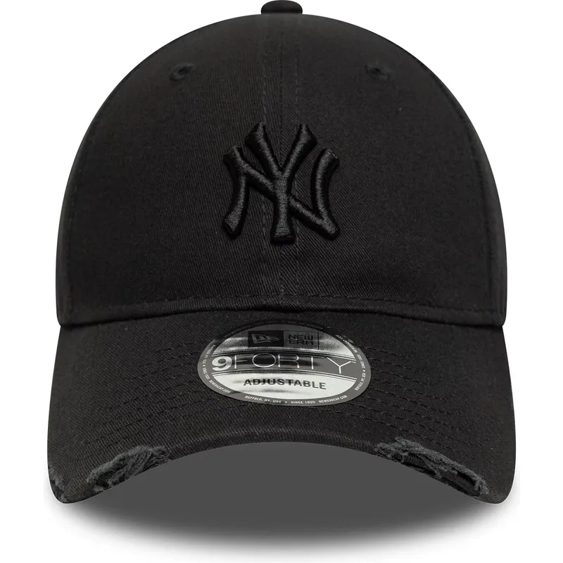 casquette-courbee-noire-ajustable-avec-logo-noir-9forty-wash-distress-new-york-yankees-mlb-new-era