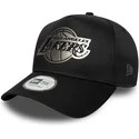czarna-zakrzywiona-czapka-snapback-9forty-e-frame-metallic-los-angeles-lakers-nba-new-era