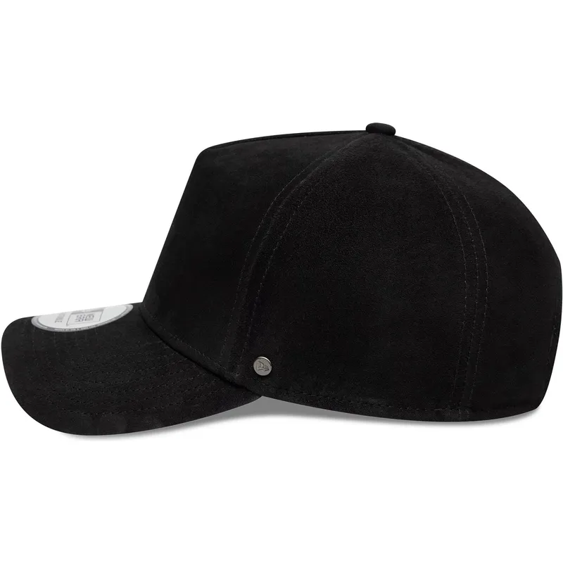 casquette-courbee-noire-ajustable-9forty-e-frame-img-suede-new-era
