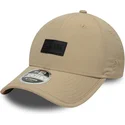 casquette-courbee-beige-ajustable-9forty-m-crown-sport-new-era