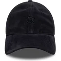 casquette-courbee-bleue-marine-ajustable-avec-logo-bleu-marine-9twenty-suede-new-york-yankees-mlb-new-era