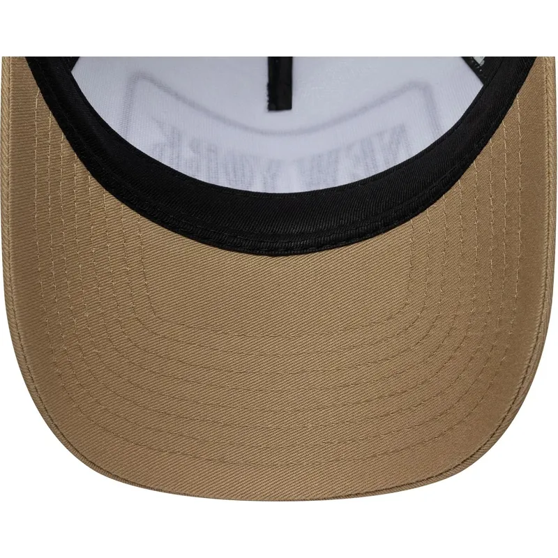 new-era-a-frame-location-cities-and-beaches-new-york-white-and-brown-trucker-hat