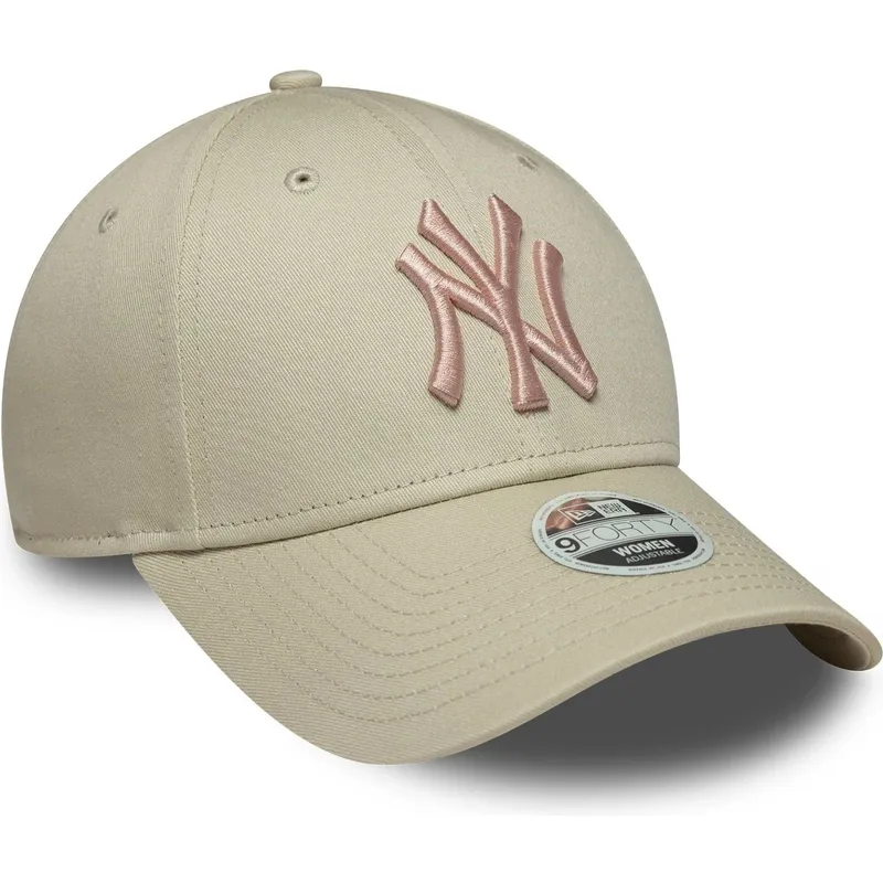 casquette-courbee-beige-ajustable-avec-logo-rose-pour-femme-9forty-league-essential-new-york-yankees-mlb-new-era
