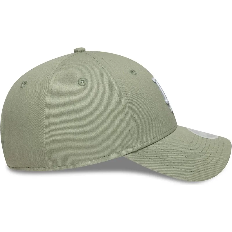 lysegron-justerbar-kurvet-kasket-til-kvinder-9forty-floral-icon-fra-los-angeles-dodgers-mlb-fra-new-era