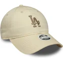 cappellino-curvo-beige-regolabile-con-logo-beige-da-donna-9twenty-league-essential-midi-dei-los-angeles-dodgers-mlb-di-new-era