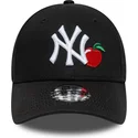 svart-justerbar-kurvad-keps-for-barn-9forty-fruit-icon-fran-new-york-yankees-mlb-av-new-era