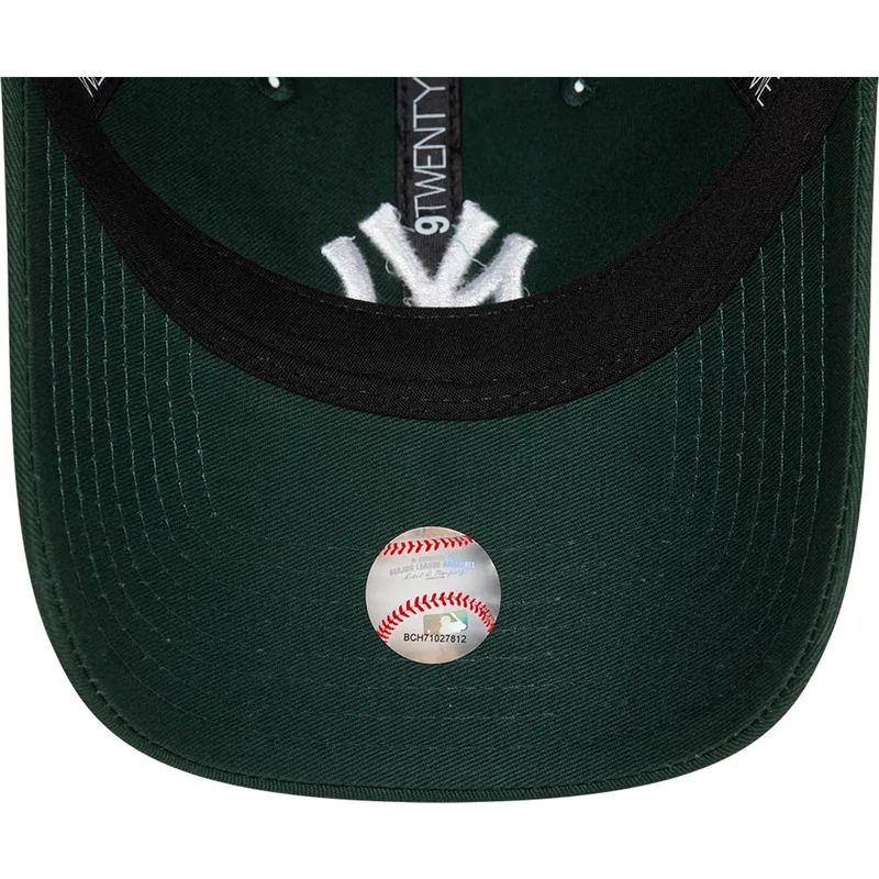 cappellino-con-visiera-curva-verde-scuro-regolabile-9twenty-league-essential-di-new-york-yankees-mlb-di-new-era