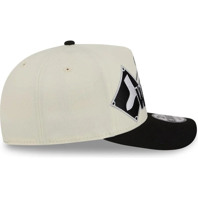 cappellino-curvo-beige-e-nero-snapback-9fifty-a-frame-classic-di-chicago-white-sox-mlb-di-new-era