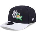 marineblaue-gebogene-snapback-kappe-9seventy-stretch-snap-flower-der-new-york-yankees-mlb-von-new-era