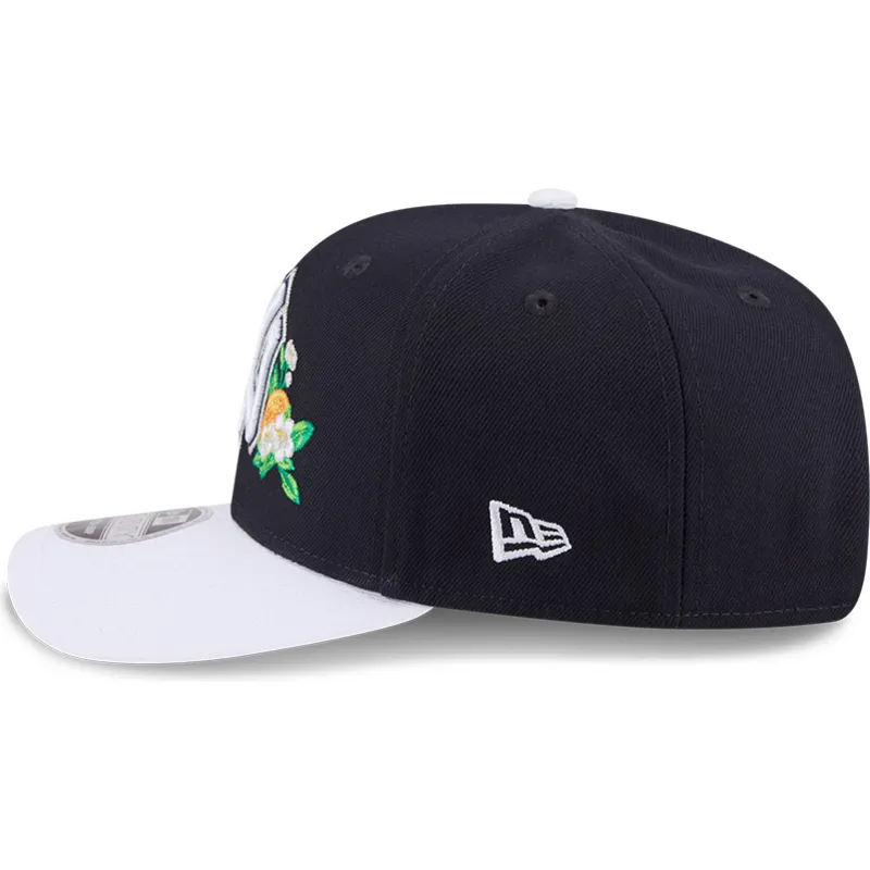 cappellino-curvo-blu-marino-snapback-9seventy-stretch-snap-flower-di-new-york-yankees-mlb-di-new-era
