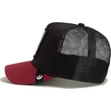 cappellino-trucker-nero-e-rosso-cane-dobermann-beware-the-farm-di-goorin-bros