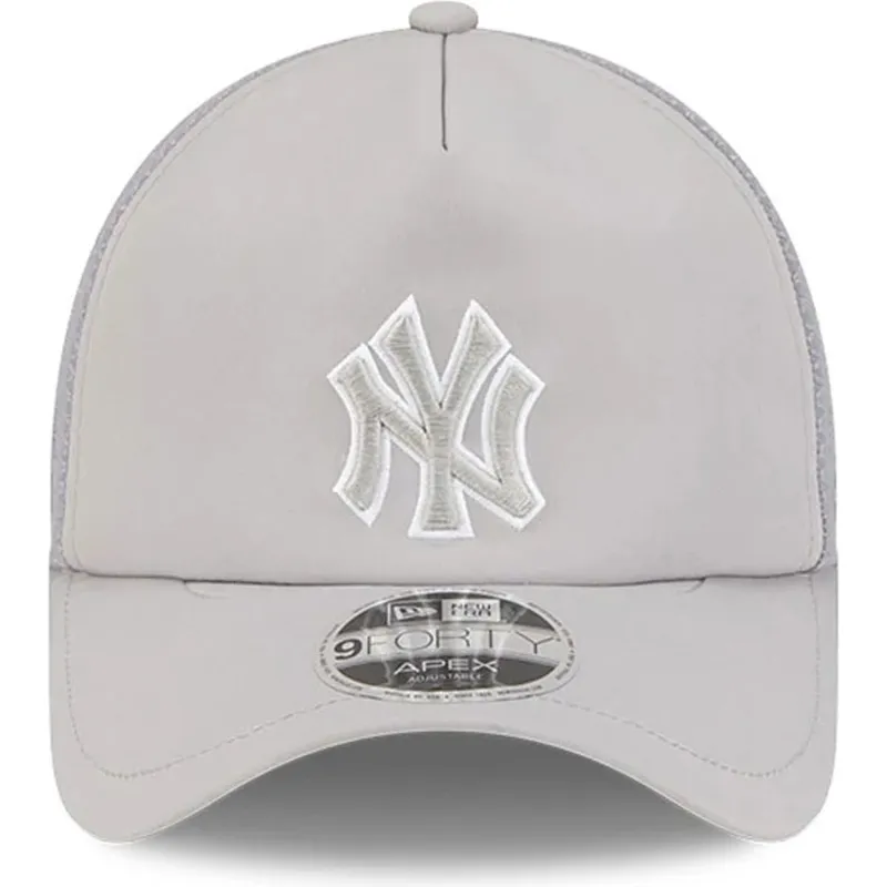cappellino-trucker-grigio-9forty-apex-batting-practice-dei-new-york-yankees-mlb-di-new-era