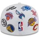 biala-dopasowana-czapka-z-daszkiem-59fifty-all-over-nba-new-era