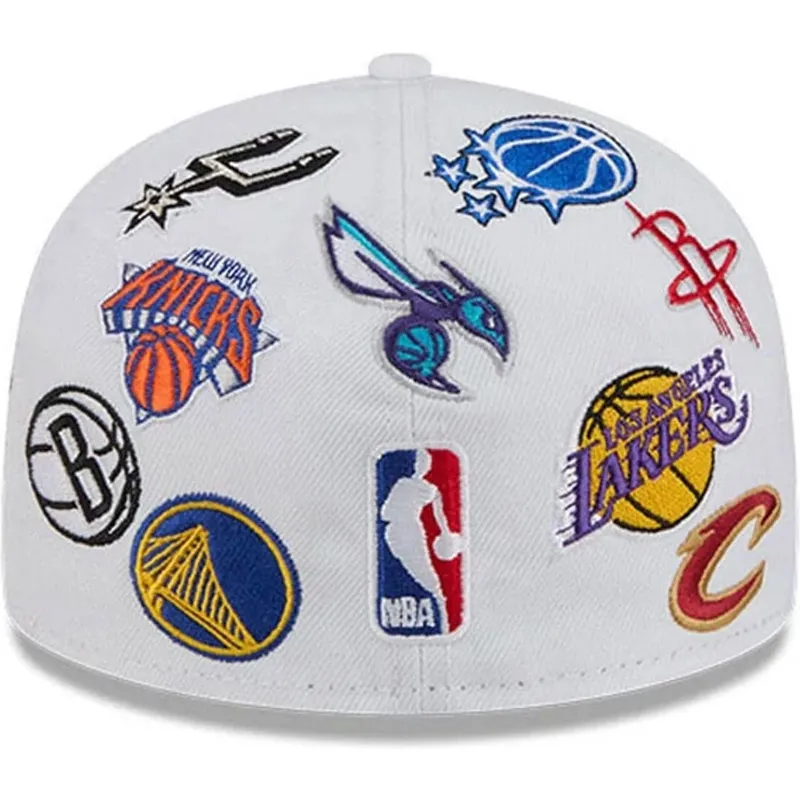 casquette-plate-blanche-ajustee-59fifty-all-over-nba-new-era