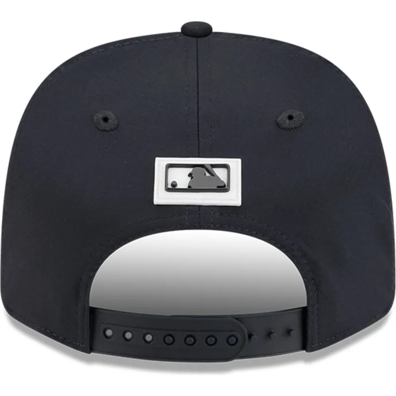 cappellino-curvo-blu-marino-snapback-9seventy-stretch-snap-clubhouse-di-new-york-yankees-mlb-di-new-era
