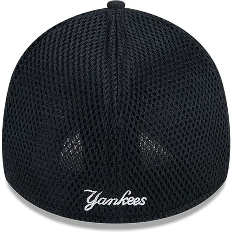 sort-fitted-trucker-kasket-med-sort-logo-39thirty-evergreen-neo-fra-new-york-yankees-mlb-fra-new-era