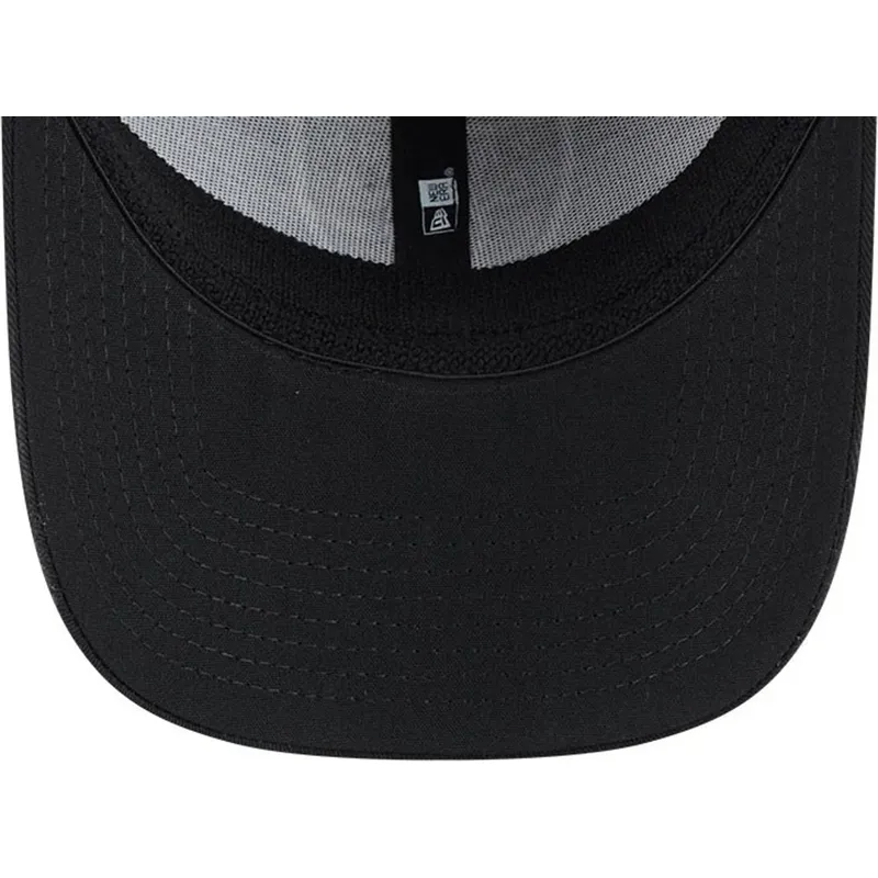 justerbar-sort-trucker-kasket-39thirty-evergreen-neo-fra-las-vegas-raiders-nfl-fra-new-era