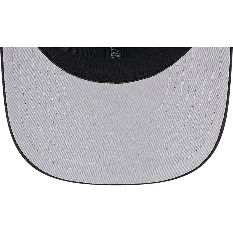 granatowa-czapka-trucker-9seventy-stretch-snap-evergreen-atlanta-braves-mlb-new-era