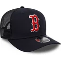 gorra-trucker-azul-marino-9seventy-stretch-snap-evergreen-de-boston-red-sox-mlb-de-new-era