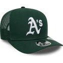 cappellino-trucker-verde-9seventy-stretch-snap-evergreen-di-oakland-athletics-mlb-di-new-era